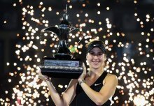 日利亚的中 日利亚的中