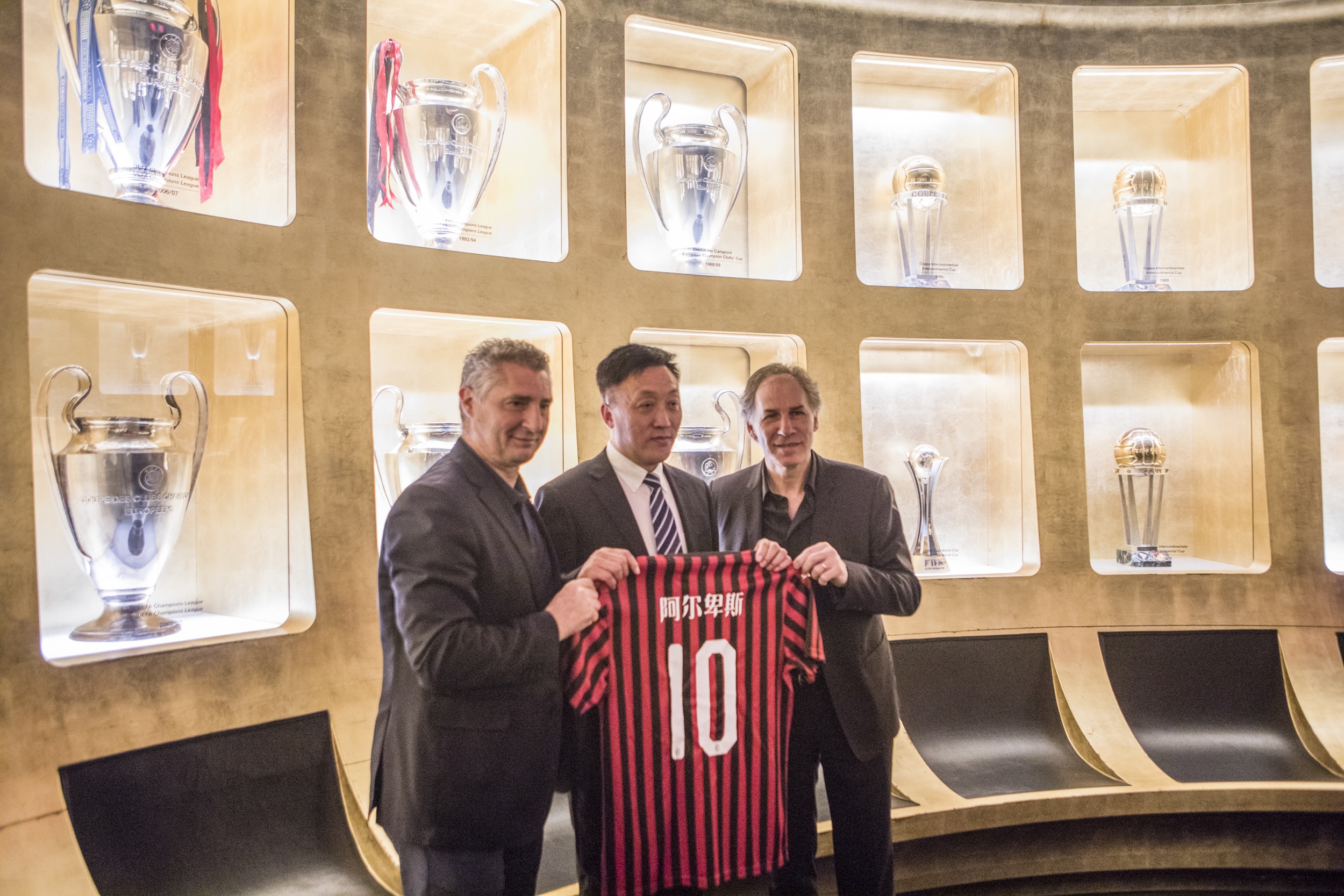 纪律松动 纪律松动